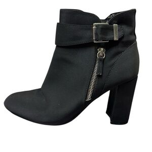 UNISA Unrisha Black Zip Up Buckle 3 inch Heel Booties Womens 7 M